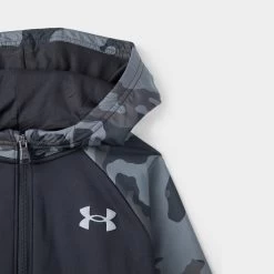 Under Armour Junior Boys’ Armour Fleece Full Zip Printed Hoodie Black / Steel -Sports Fashion Clothing Store 1375725001 ua jd af fz prtd hoodie 2