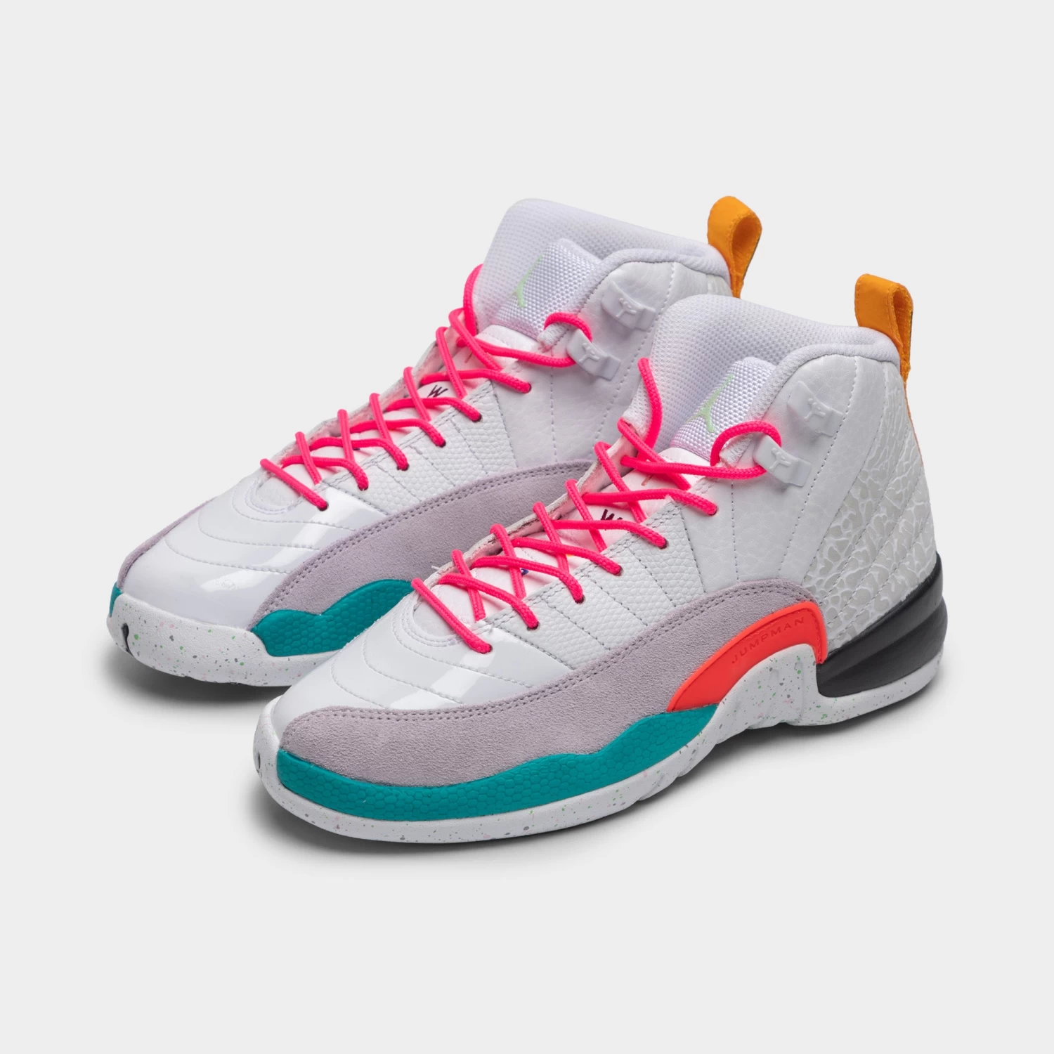 Jordan 12 Retro GS White / Vapor Green - Photon Dust 4 Jordan 12 Retro GS White / Vapor Green - Photon Dust - Image 2