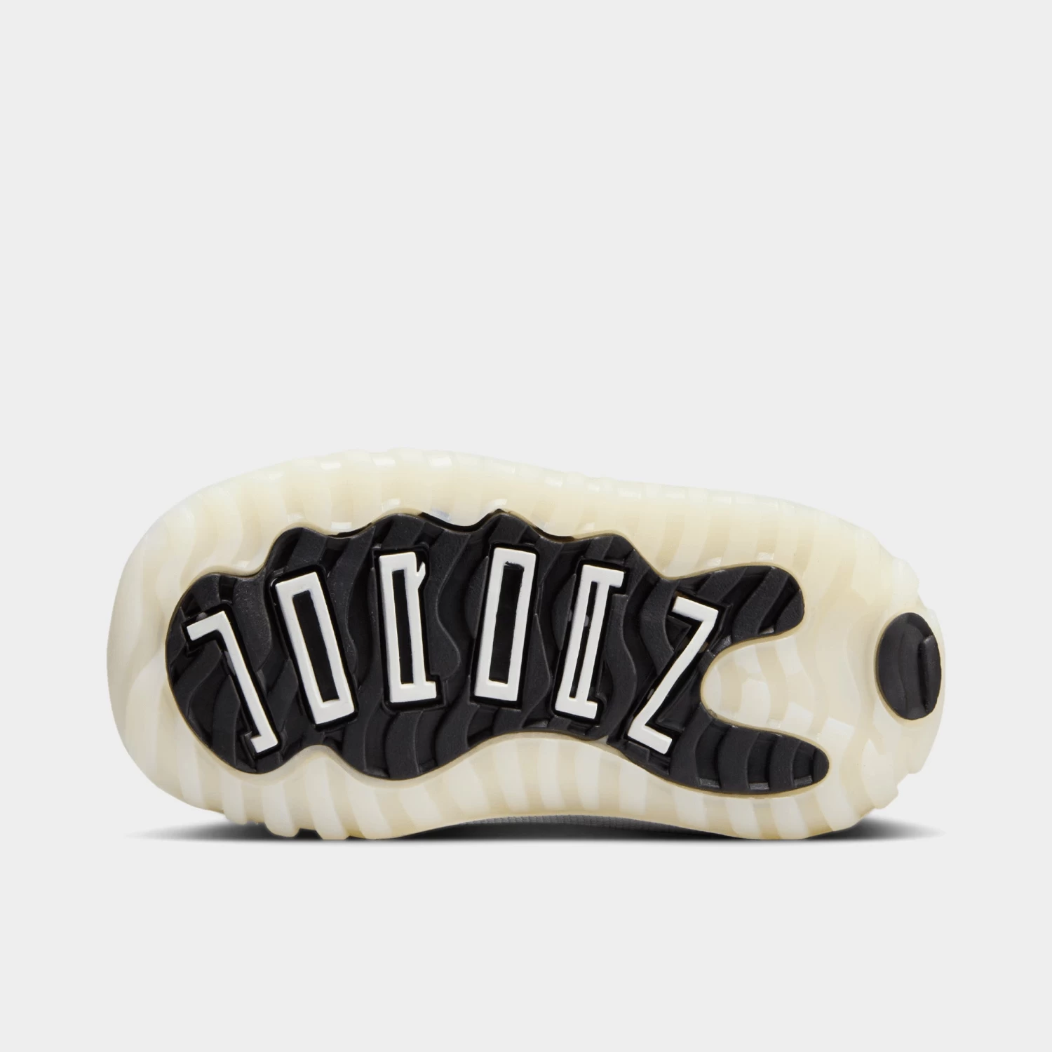 Jordan 11 Retro TD White / Metallic Gold - Black - Image 6