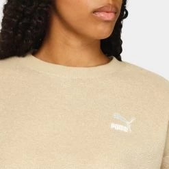 Puma Women's Classics Crewneck / Sand Dune -Sports Fashion Clothing Store 62141384 puma women s classics fleece crewneck sand dune D