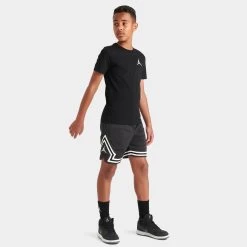 Jordan Junior Boys' Jumpman Emblem T-Shirt / Black -Sports Fashion Clothing Store 95A873 023 jordan junior boys jumpman emblem t shirt black B