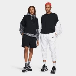 Nike Sportswear Women's Essentials Boxy T-shirt Black / White 11 Nike Sportswear Women's Essentials Boxy T-shirt Black / White -Sports Fashion Clothing Store DD1237 010 nike sportswear women s essential boxy t shirt black white D