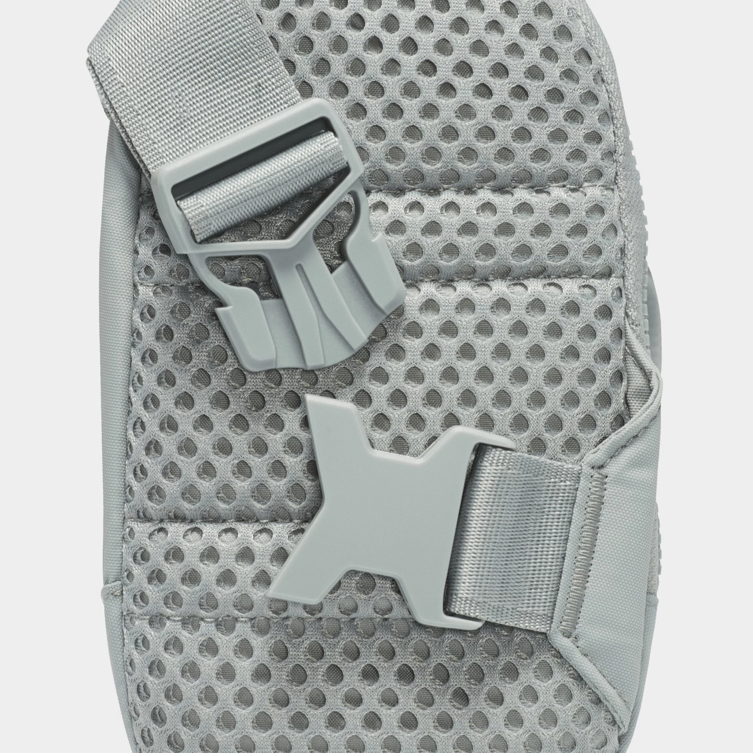 Nike Sportswear Essentials Crossbody Bag Mica Green / Mica Green - Light Bone 6 Nike Sportswear Essentials Crossbody Bag Mica Green / Mica Green - Light Bone - Image 4