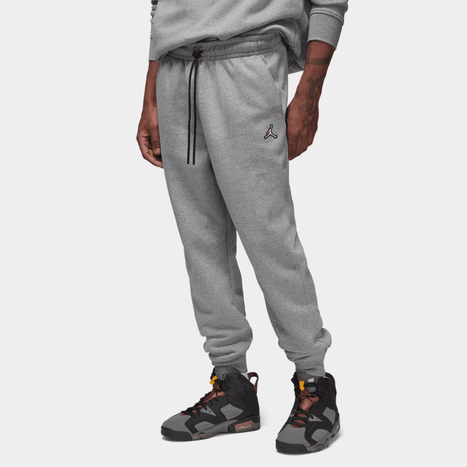 Jordan Essentials Fleece Pants Carbon Heather / Black - White 3 Jordan Essentials Fleece Pants Carbon Heather / Black - White