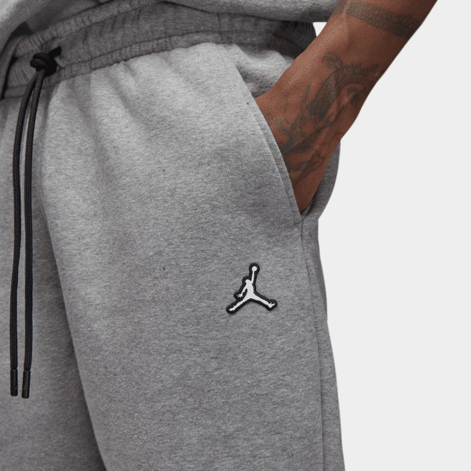 Jordan Essentials Fleece Pants Carbon Heather / Black - White 5 Jordan Essentials Fleece Pants Carbon Heather / Black - White - Image 3
