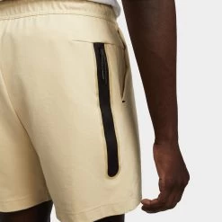 Nike Sportswear Tech Fleece Lightweight Shorts / Team Gold 12 Nike Sportswear Tech Fleece Lightweight Shorts / Team Gold -Sports Fashion Clothing Store DX0828 783 nike lightweight tech shorts team gold E