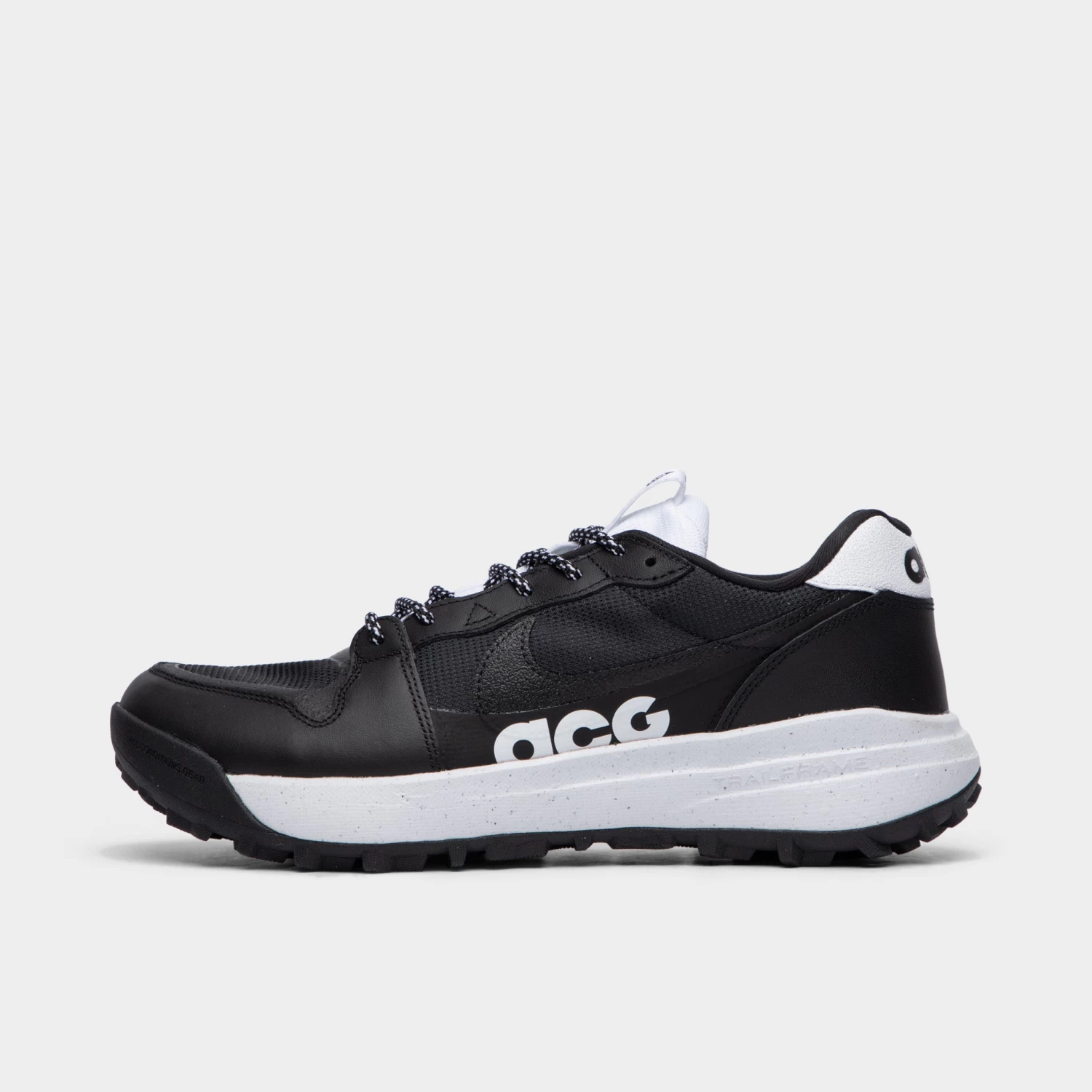 Nike ACG Lowcate Black / White 3 Nike ACG Lowcate Black / White