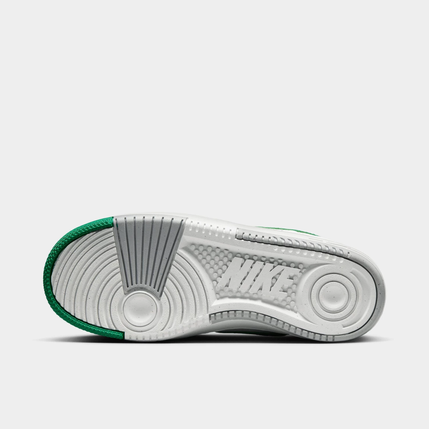 Nike Women's Gamma Force White / Malachite - Light Smoke Grey - Image 7