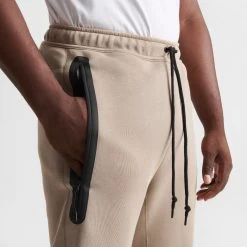 Nike Sportswear Tech Fleece Slim Fit Joggers Khaki / Black -Sports Fashion Clothing Store FB8002 247 M6