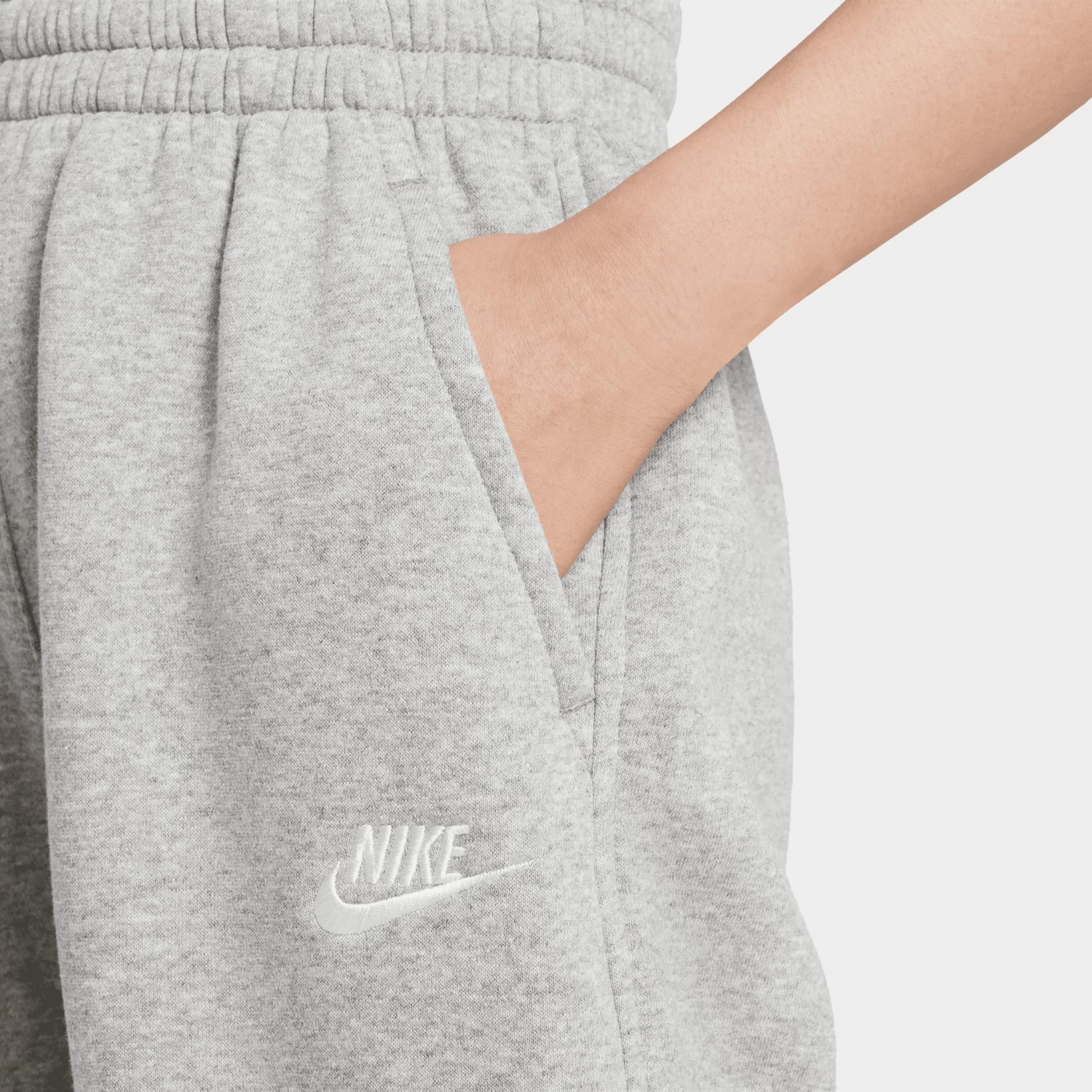 Nike Junior Girls' Club Fleece Loose Pants / Dark Grey Heather - Image 2