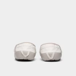 The North Face Women's ThermoBall' Traction Mule V Gardenia White / Silver Grey -Sports Fashion Clothing Store NF0A3V1H32F thermoballtm traction mule v 3