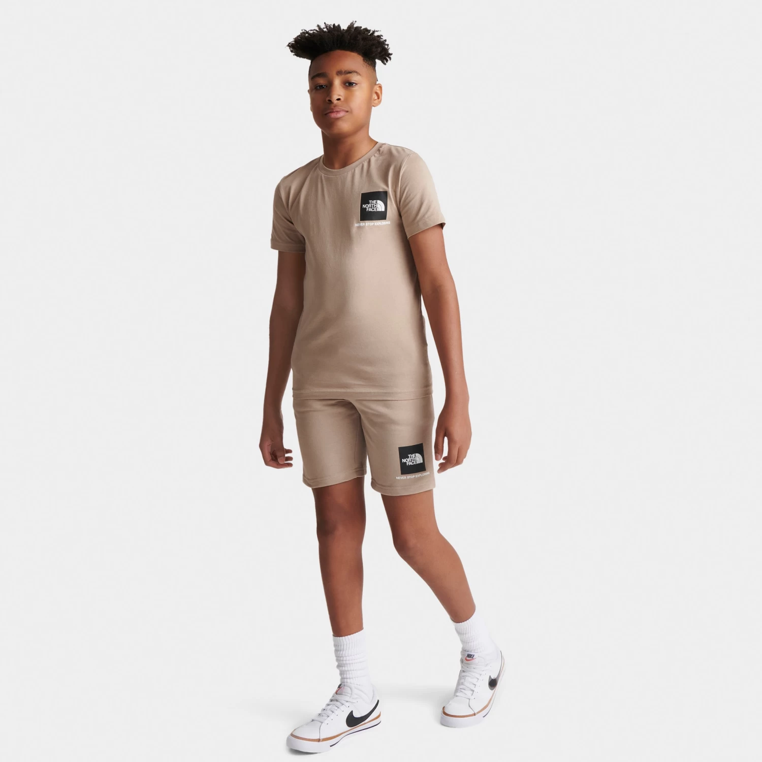 The North Face Junior Boys' Small Box Shorts / Flax - Image 6