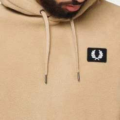 Fred Perry Badge Pullover Hoodie / Stone -Sports Fashion Clothing Store SM6569 363 fred perry badge pullover hoodie stone D