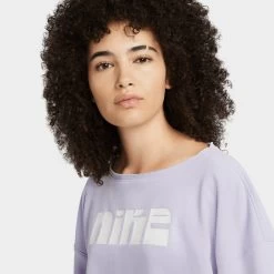 Nike Women's Fleece Crewneck Optimism / Pure Violet -Sports Fashion Clothing Store dq3597531 flc crew optimism pure violet C