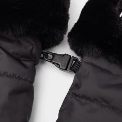 The North Face Kids' Mossbud Swirl Mitt / TNF Black -Sports Fashion Clothing Store nf0a7rhljk3 kids mossbud mitt 4