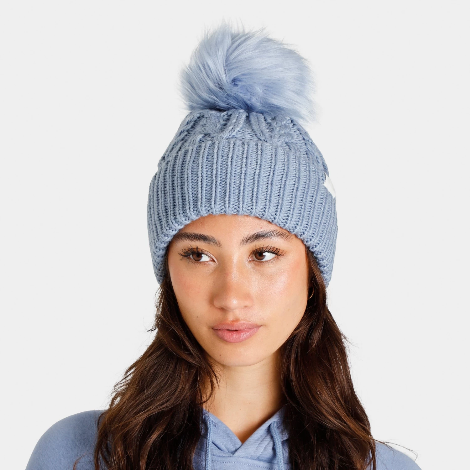 The North Face Women's Oh Mega Fur Pom Beanie / Folk Blue 2 The North Face Women's Oh Mega Fur Pom Beanie / Folk Blue